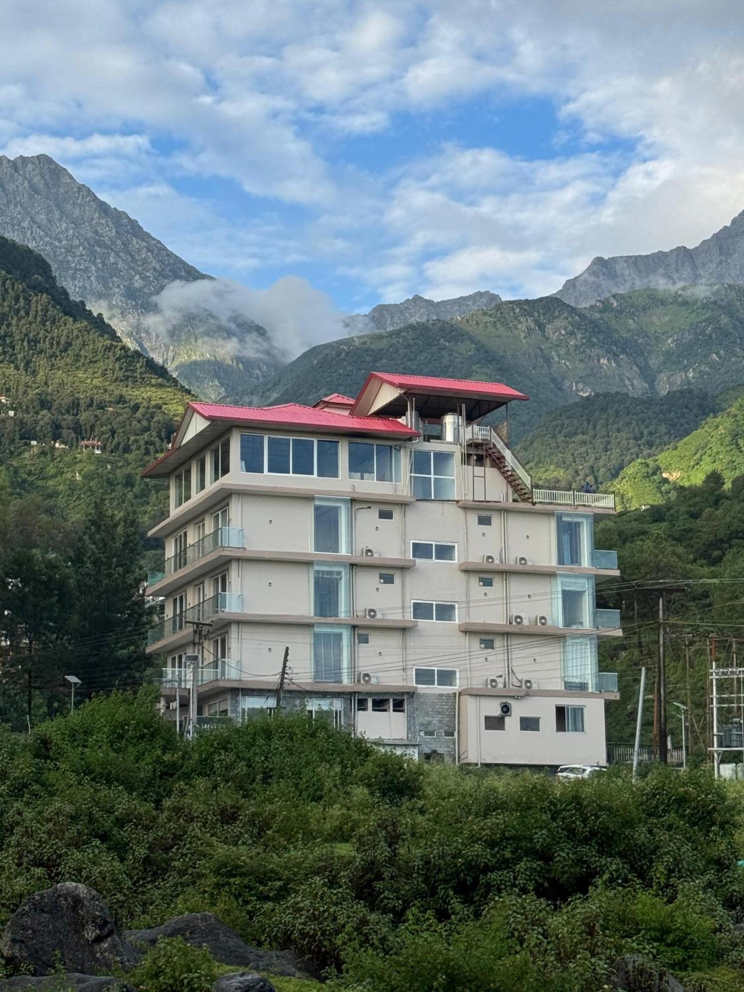 Manuni Inn - Riverside Resort Dharamshala Exterior photo